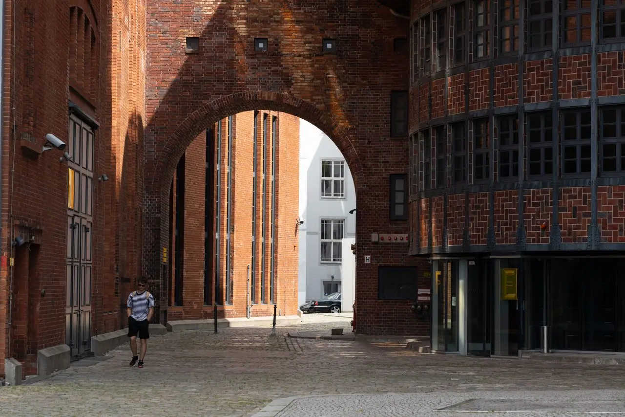 Arc In Berlin Berlin-Mitte Walk #1